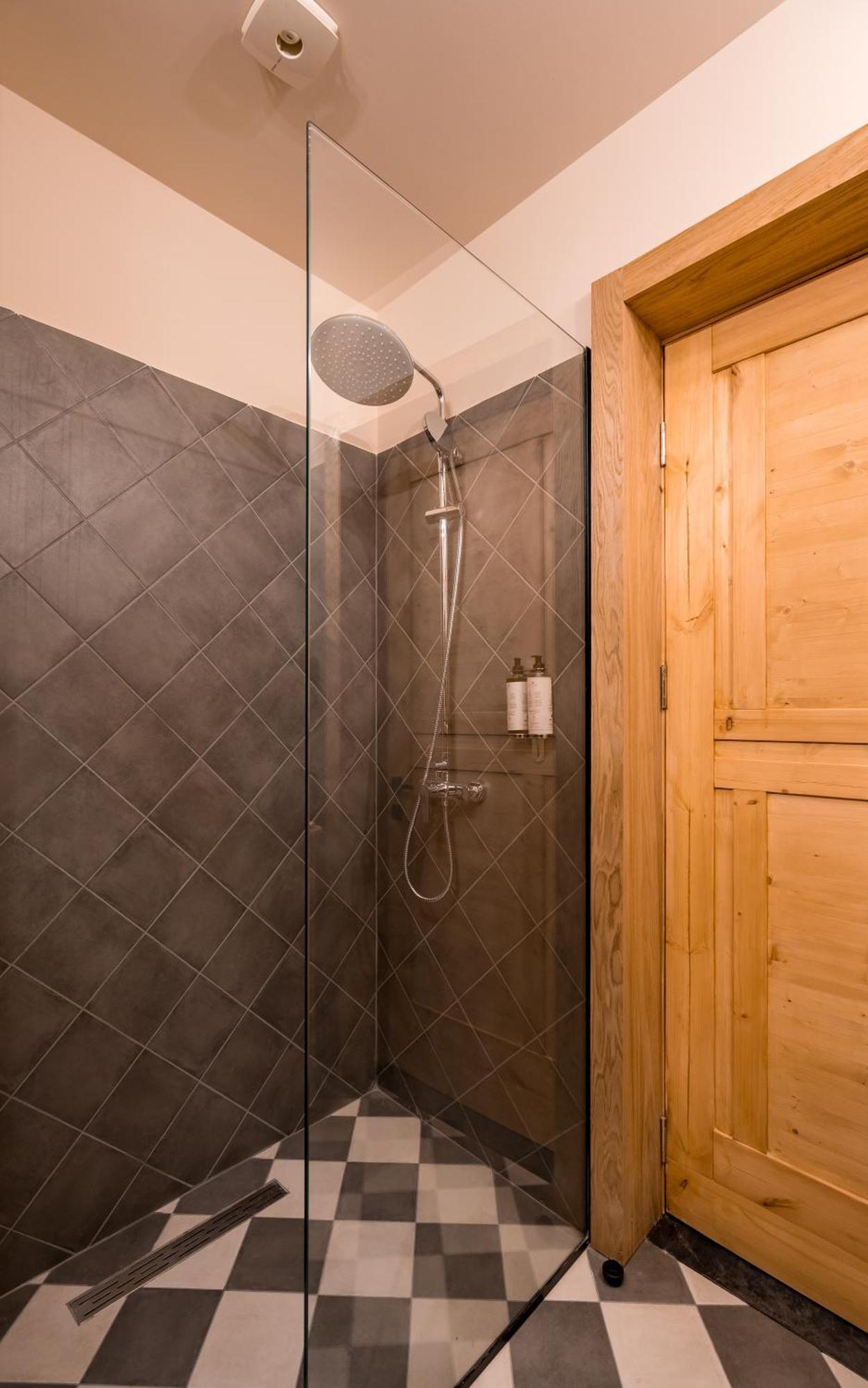 1740 Boutique Hotel Kazbegi Zewnętrze zdjęcie